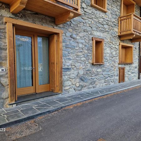 Ferienwohnung Grazioso Trilocale Con Ampia Terrazza Chiesa in Valmalenco Exterior foto