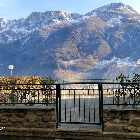 Ferienwohnung Grazioso Trilocale Con Ampia Terrazza Chiesa in Valmalenco Exterior foto